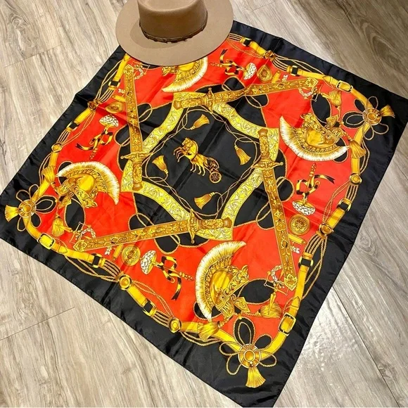 Equestrian vibe Horse scarf/wrap w country vibe - Picture 10 of 10